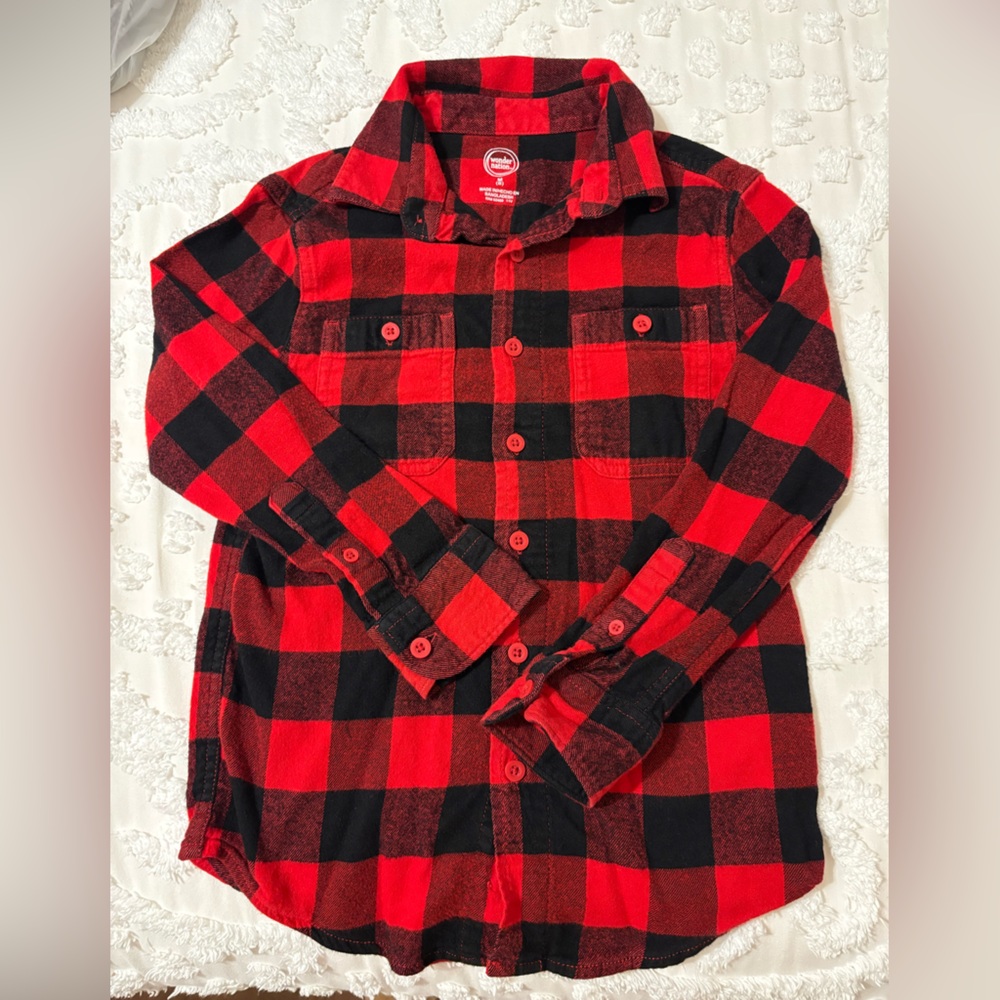 Wonder Nation Red and Black Checkered Kids Shirt, Size Medium (8)
